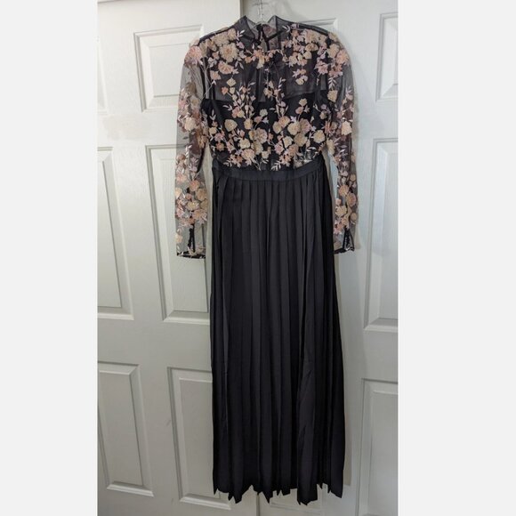 Self-Portrait Black and Cream Floral Maxi Dress - Picture 2 of 14